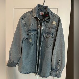 New with tags Levi’s jacket